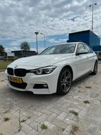 BMW 3-Serie 318i 136pk Aut 2018 Wit M pakket, Auto's, BMW, Automaat, 74 €/maand, Wit, 19 km/l