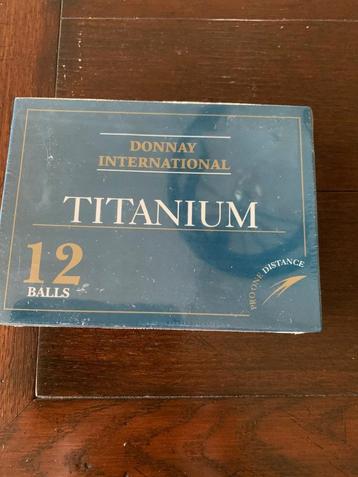 Golfballen beschikbaar voor biedingen