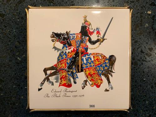 Villeroy & Boch, Medieval Knights on Horseback, trivet, Antiek en Kunst, Antiek | Overige Antiek, Ophalen of Verzenden