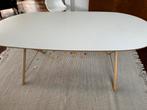 IKEA ovale tafel wit met houten blad en x - poten, Huis en Inrichting, Tafels | Eettafels, 50 tot 100 cm, 150 tot 200 cm, Gebruikt