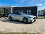 Mercedes E-Klasse E300 e 320pk 4MATIC 9G-TRONIC AMG, Auto's, Te koop, Zilver of Grijs, Geïmporteerd, 5 stoelen