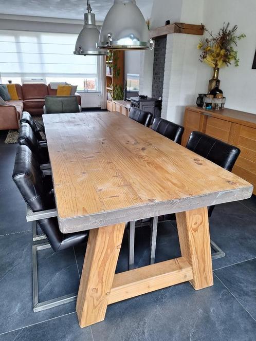 Te koop: robuuste eettafel met 6 lederen stoelen, Huis en Inrichting, Tafels | Eettafels, Gebruikt, 50 tot 100 cm, 200 cm of meer