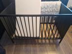 Ledikant zwart van babypark, Kinderen en Baby's, Babywiegjes en Ledikanten, Ophalen of Verzenden, Zo goed als nieuw, Ledikant