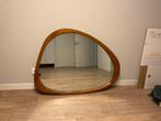 Stijlvolle spiegel met houten rand, Huis en Inrichting, Woonaccessoires | Spiegels, Ophalen, 100 tot 150 cm, Zo goed als nieuw