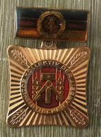 medaille DDR (Oost-Duitsland) - Kollektiv der sozialisti (F), Ophalen of Verzenden, Overige materialen, Buitenland