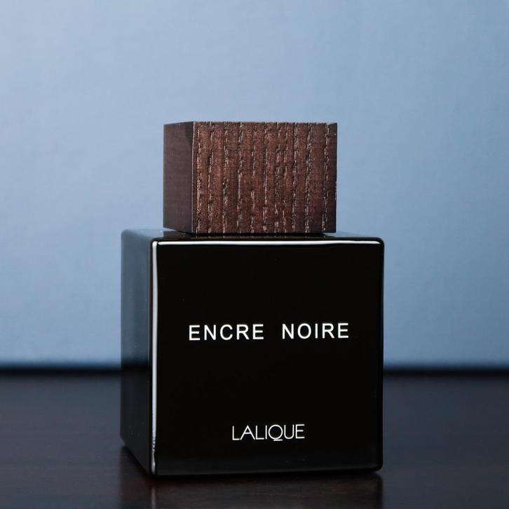 Lalique - Encre Noir sample, Sieraden, Tassen en Uiterlijk, Uiterlijk | Parfum, Nieuw, Verzenden