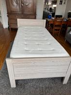 Elektrisch verstelbaar seniorenbed 100 cm met nachtkastje, Huis en Inrichting, Slaapkamer | Bedden, Ophalen, Eenpersoons, Beige