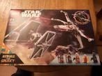 Lego 75393 tie fighter en a wing mix up, Ophalen of Verzenden, Zo goed als nieuw, Actiefiguurtje