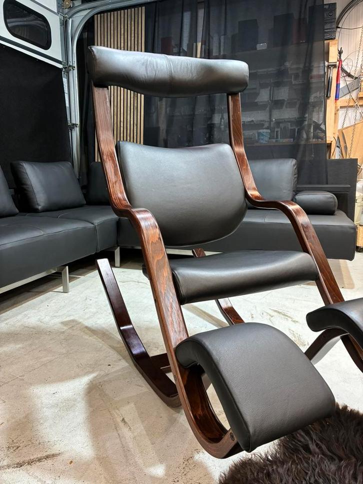 Stokke Varier Gravity Balans Relaxstoel, Antiek en Kunst, Antiek | Meubels | Stoelen en Banken, Ophalen