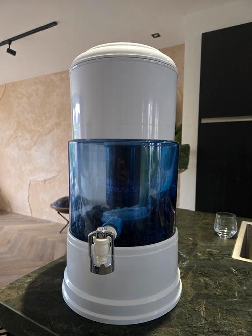 Alkalisch waterfilter Tradeline - Aqualine 12 – glas, Huis en Inrichting, Keuken | Keukenbenodigdheden, Zo goed als nieuw, Ophalen