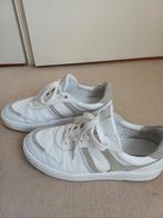 Juul & Belle Sneakers Maat 41 - Leer, Juul & Belle, Wit, Ophalen of Verzenden, Sneakers of Gympen