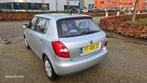 Skoda Fabia 1.2 5 DEURS NIEUWE MODEL RIJDT PERFECT!, Auto's, Skoda, Voorwielaandrijving, 60 pk, 1198 cc, Origineel Nederlands