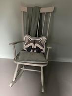 Lichtgrijze Houten Schommelstoel, Huis en Inrichting, Stoelen, Ophalen, Zo goed als nieuw, Hout, Eén