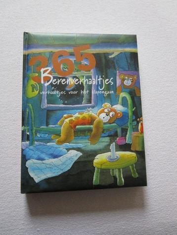 Voorleesboek 365 beren verhaaltjes beschikbaar voor biedingen