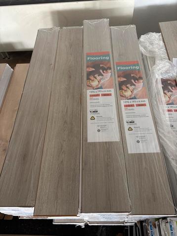 Laminaat vloer Trend Oak Grey 6mm 165m2 beschikbaar voor biedingen