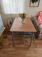 Eettafel met 4 stoelen als nieuw handig voor in de caravan, Huis en Inrichting, Tafels | Eettafels, 50 tot 100 cm, Rechthoekig