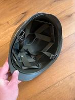 Metalen helm met binnenhelm, Ophalen of Verzenden, Overige soorten, Overige gebieden, Helm of Baret