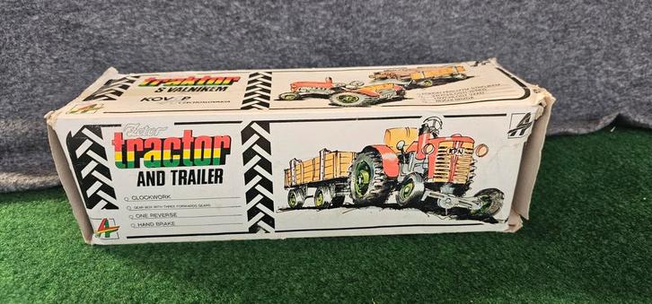 Kovap Zetor tractor and trailer, Hobby en Vrije tijd, Modelauto's | 1:32, Tractor of Landbouw, Overige merken, Ophalen of Verzenden