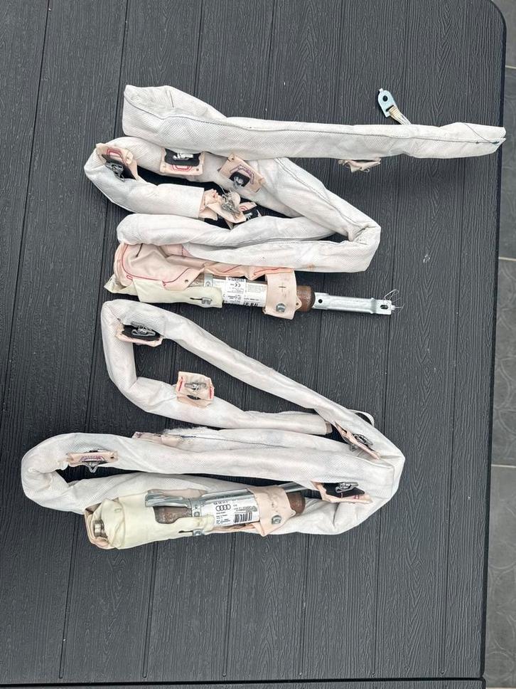 Audi Q3 Airbag Hemel Rechts+Links (83A880741D)(83A880742D), Auto-onderdelen, Carrosserie en Plaatwerk, Audi, Links, Gebruikt, Ophalen of Verzenden