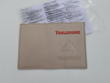 paspoort mapje ~ paspoort hoesje ~ Toblerone beschikbaar voor biedingen