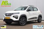 Dacia Spring Comfort Plus 27 kWh Navigatie Achteruitrijcamer, Auto's, Dacia, Stof, Gebruikt, 8 €/maand, Wit