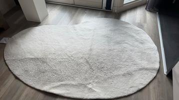 Rond, zacht vloerkleed - Zo goed als nieuw beschikbaar voor biedingen