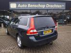 Volvo V70 5Cyl 163pk Aut6 *nwe type* Leer Xenon Pdc 17Velgen, Auto's, Volvo, Euro 5, Gebruikt, Zwart, 1984 cc