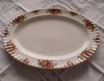 servies Royal Albert old country roses serveerschaal schaal, Ophalen of Verzenden, Zo goed als nieuw, Porselein, Bord of Schaal
