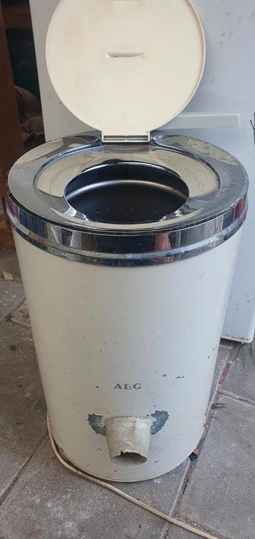 AEG centrifuge werkt perfect groot 58x34 SD 2528 N beschikbaar voor biedingen