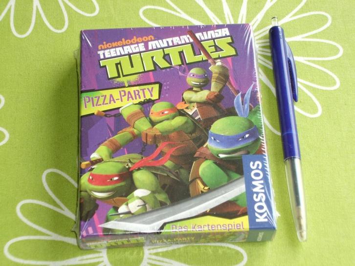 Nieuw in seal: Teenage Mutant Ninja Turtles - Pizza Party, Hobby en Vrije tijd, Gezelschapsspellen | Kaartspellen, Nieuw, Een of twee spelers