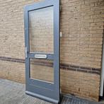 Gratis af te halen voordeur, Ophalen