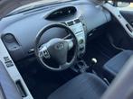 Toyota Yaris 1.3 VVTi Terra Clima Lmv Elek.R Pdc APK, Stof, Gebruikt, Zwart, 4 cilinders
