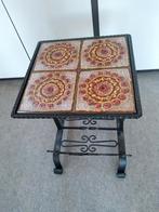 vintage krantenbak, Ophalen, Gebruikt