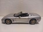 Chevrolette Corvette cabriolet  UT Models metal 1:18 KRD, Hobby en Vrije tijd, Modelauto's | 1:18, Ophalen of Verzenden, Zo goed als nieuw