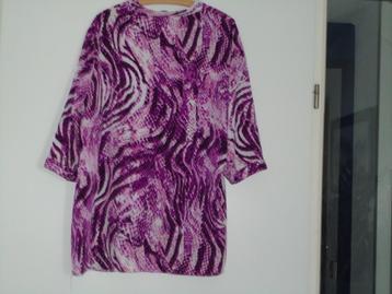 blouse mt 50 paars/wit/lila  beschikbaar voor biedingen