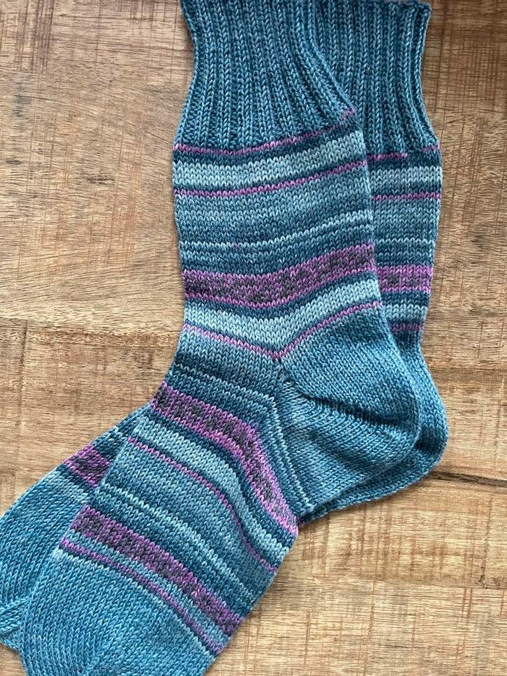 Handgebreide Wollen sokken, maat 43, Kleding | Dames, Sokken en Kousen, Nieuw, Sokken en Kniesokken, Maat 39 t/m 42, Overige kleuren