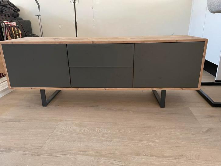 Modern TV-meubel / Dressoir, Huis en Inrichting, Kasten | Televisiemeubels, Gebruikt, Minder dan 100 cm, 100 tot 150 cm, 25 tot 50 cm
