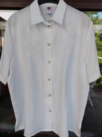 witte blouse C & A,  mt. 44,7 knoopjes, borduursel voorzijde, C & A, Maat 42/44 (L), Ophalen of Verzenden, Wit