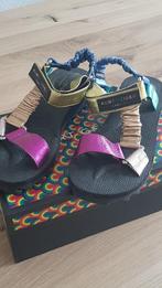 Kurt Geiger leren sandalen. Nieuw (37), Overige kleuren, Nieuw, Kurt Geiger, Sandalen of Muiltjes