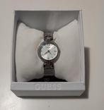 Guess dames horloge nieuw in doos, Sieraden, Tassen en Uiterlijk, Staal, Staal, Guess, Ophalen of Verzenden