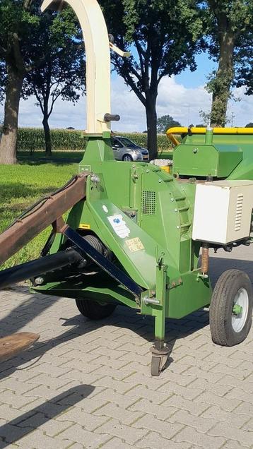Takkensnipperaar op pto. v d trekker,in 3-punt of trekhaak. beschikbaar voor biedingen