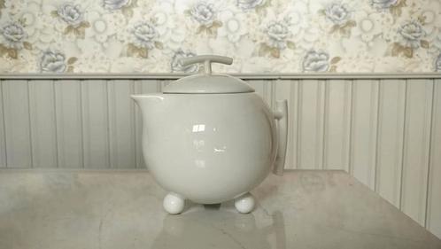 Yong Squito theepot theekan filter porselein, Huis en Inrichting, Keuken | Servies, Zo goed als nieuw, Overige typen, Overige stijlen