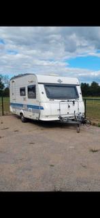 Hobby de luxe 440 SF., Caravans en Kamperen, Caravans, Koelkast, Hobby, Treinzit, Dwarsbed