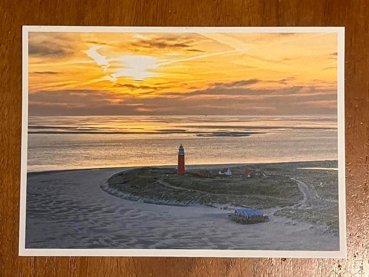 Texel. Vuurtoren Eierland bij zonsondergang, Verzamelen, Ansichtkaarten | Nederland, Ongelopen, Waddeneilanden, 1980 tot heden