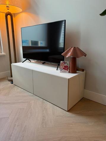 Ikea Besta tv meubel beige/wit 120cm