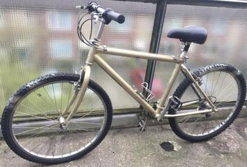 TREK Mountaine BIKE jongens / herenfiets beschikbaar voor biedingen