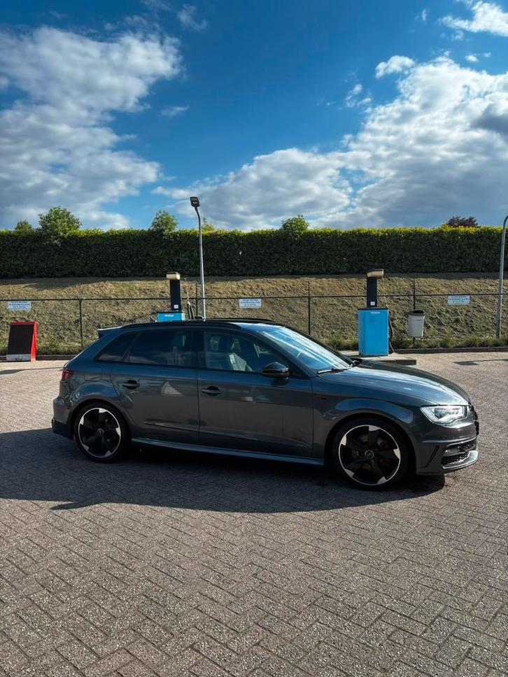 Audi A3 (S3) 1.8 TFSI 132KW/180PK Grijs, Auto's, Audi, Particulier, A3, ABS, Airbags, Airconditioning, Alarm, Bluetooth, Centrale vergrendeling