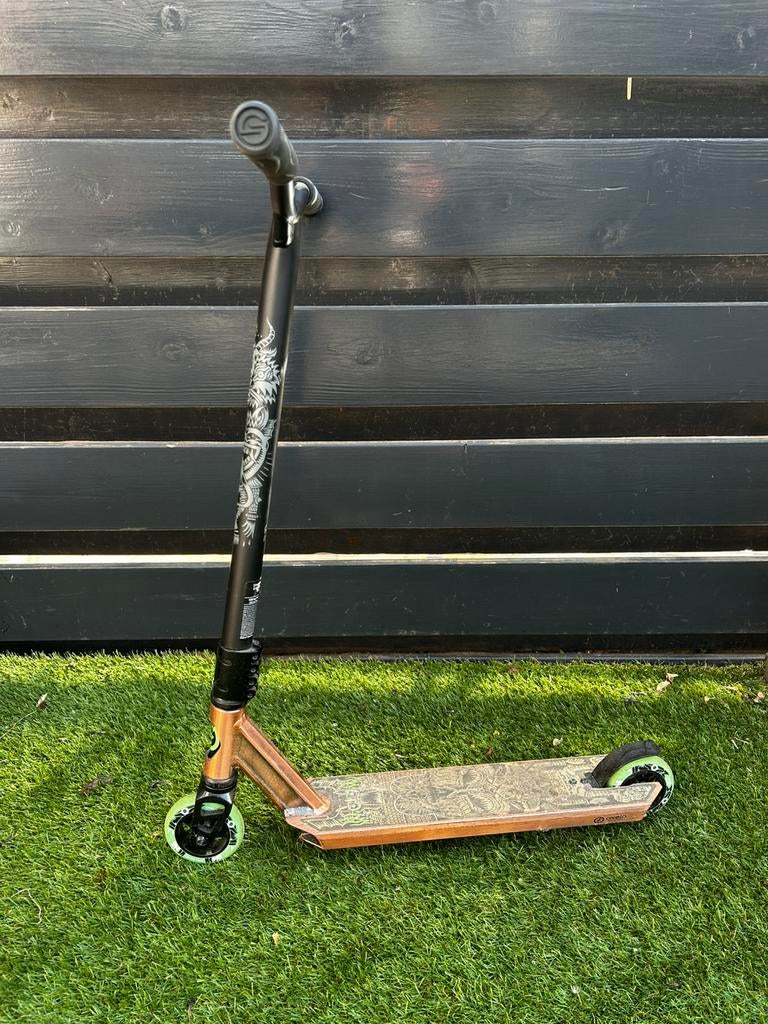 Decathlon stuntstep, Fietsen en Brommers, Steps, Ophalen, Zo goed als nieuw, Gewone step