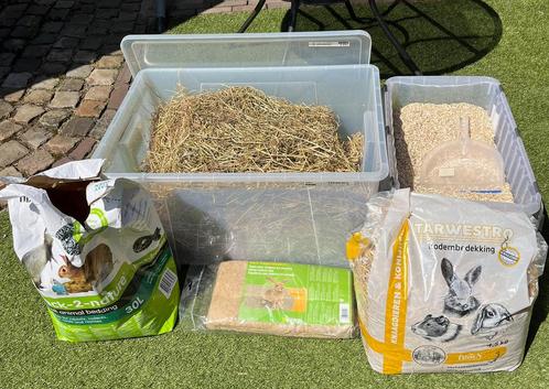 Diverse konijnenspullen, Dieren en Toebehoren, Knaagdieren en Konijnen | Toebehoren, Zo goed als nieuw, Voerbakje, Ophalen