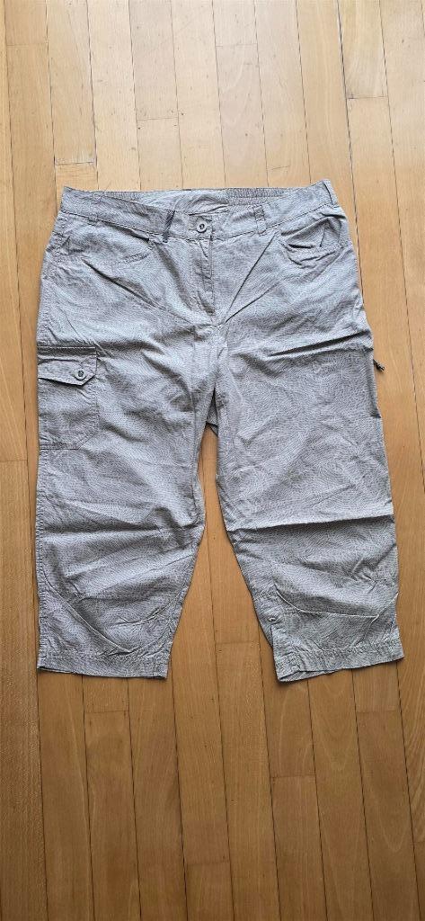 Ayacucho capri, ¾ broek beige maat 44 dames, Kleding | Dames, Broeken en Pantalons, Zo goed als nieuw, Maat 42/44 (L), Beige, Driekwart